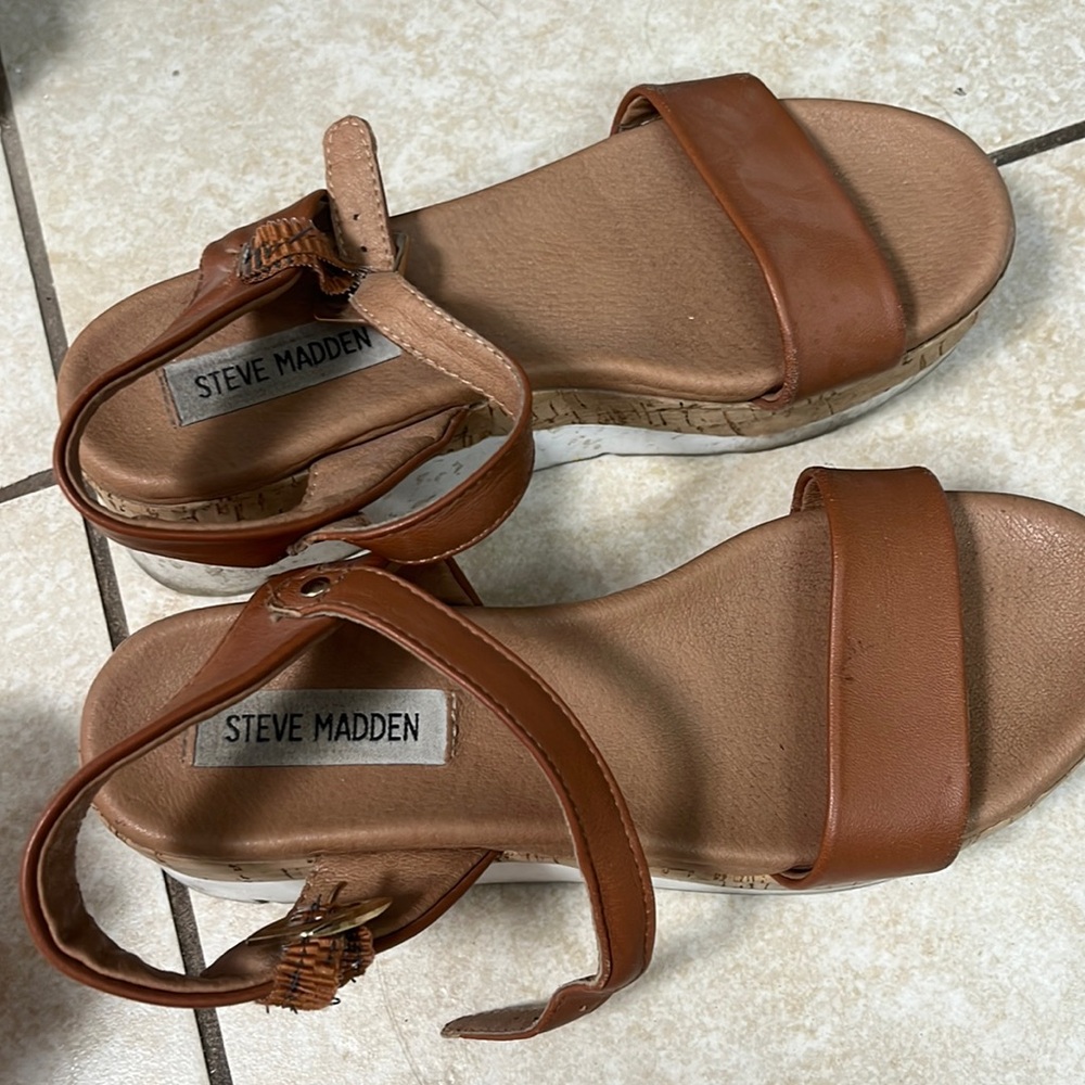 Steve Madden sandals